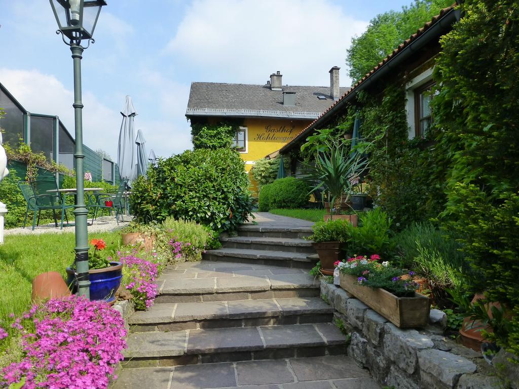 Gasthof Hohlwegwirt Hallein Esterno foto